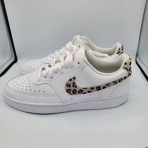 WMNS NIKE COURT VISION LOW LEOPARD SWOOSH DD9665 100 SIZE 8  EXCELLENT CONDITION